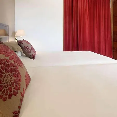 Puerto Del Carmen Sleeps 6 Pool Wifi T691337 Пуэрто дель Кармен